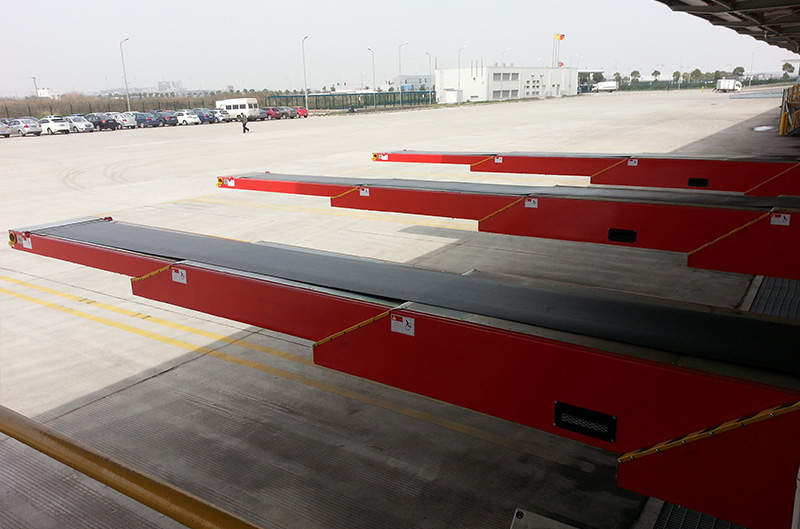 Telescopic belt conveyor