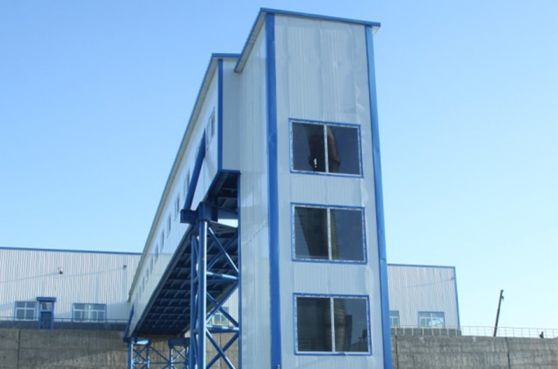 Heavy continuous hoist