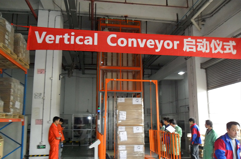 Heavy continuous hoist